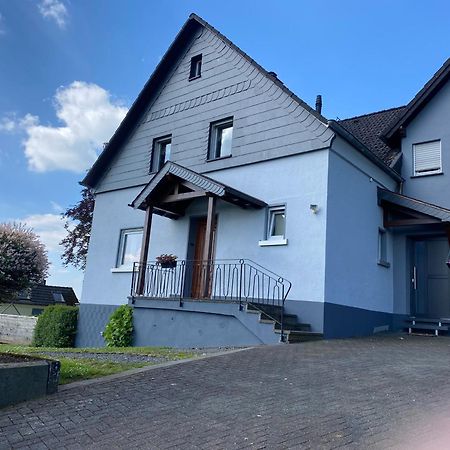 Deine-Eifel-Ferienwohnung Feusdorf Exterior photo