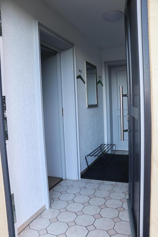 Deine-Eifel-Ferienwohnung Feusdorf Exterior photo