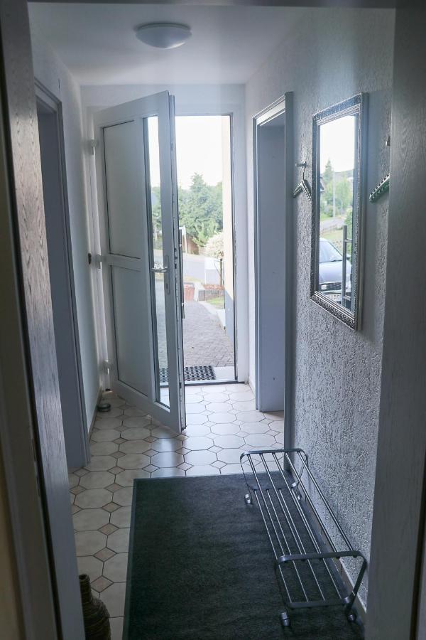 Deine-Eifel-Ferienwohnung Feusdorf Exterior photo